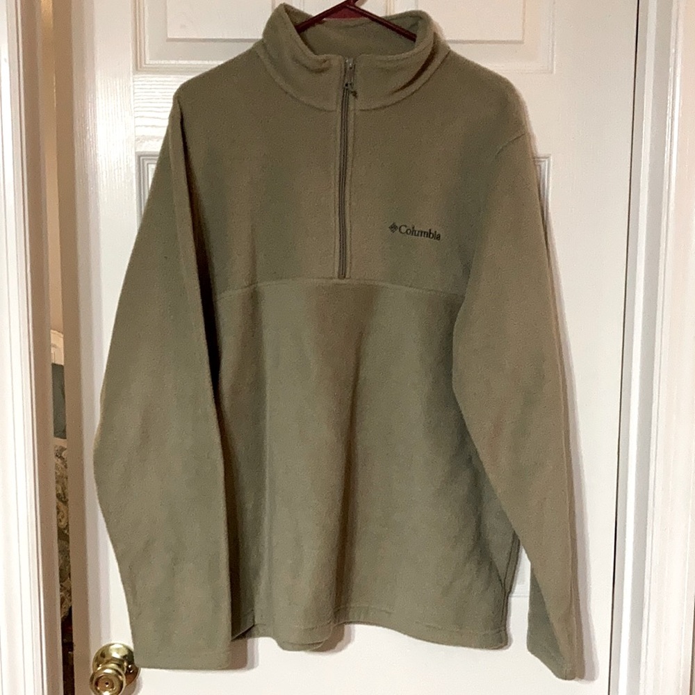 Columbia Men’s Tan Fleece Pullover
